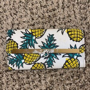 Pineapple Wallet